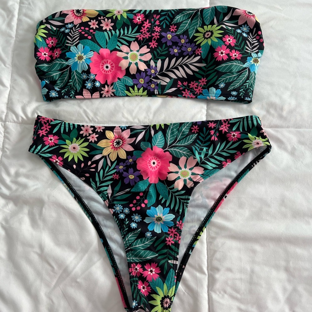 SHEIN Floral Bikini - Black and Multicolor